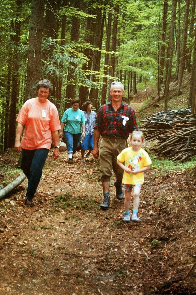 sais1994_00_102.jpg