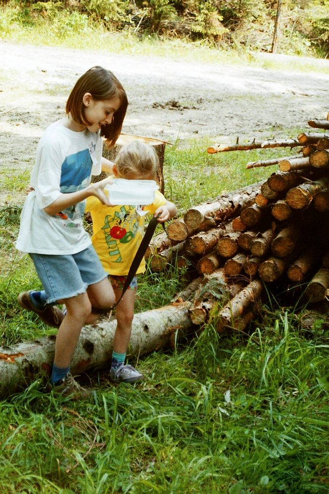 sais1994_00_108.jpg
