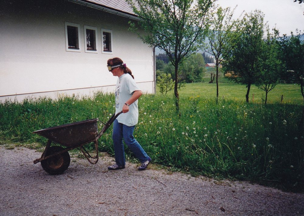 sais1994_00_64.jpg