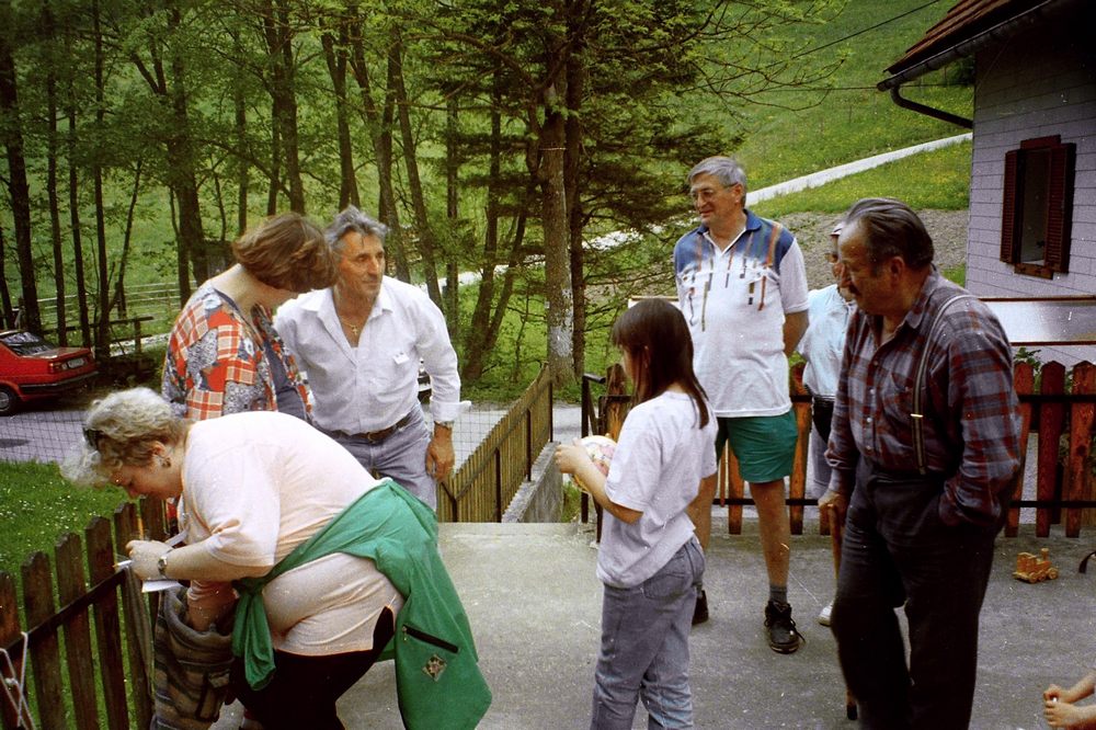 sais1994_00_96.jpg
