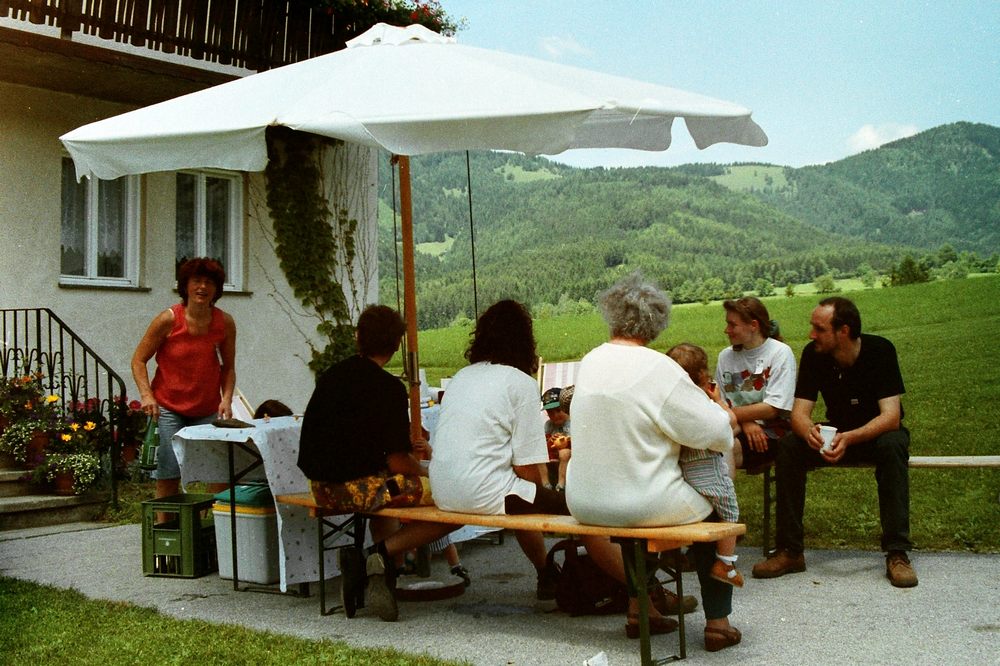 sais1994_00_170.jpg