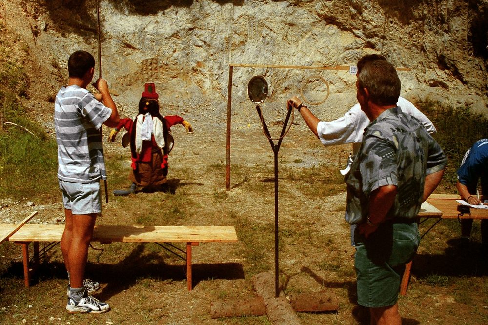 sais1994_00_222.jpg