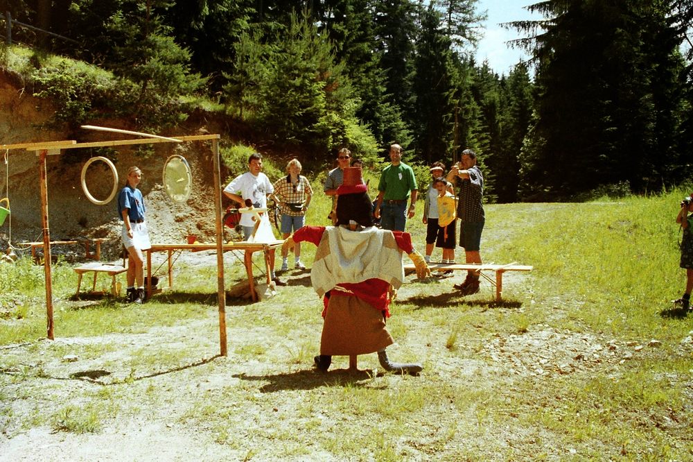 sais1994_00_224.jpg