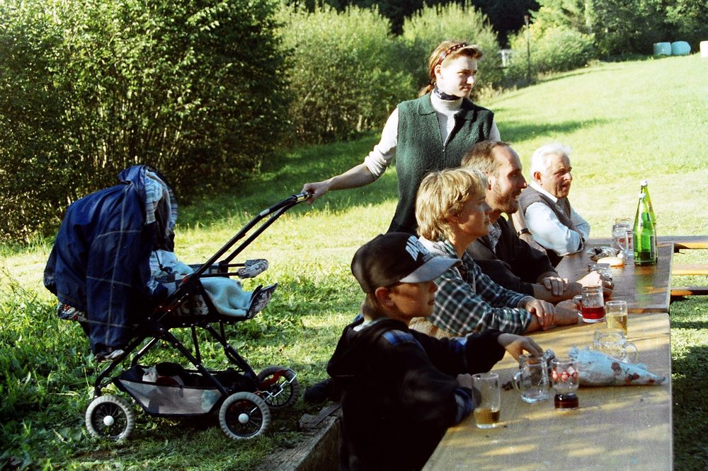 sais1994_00_400.jpg