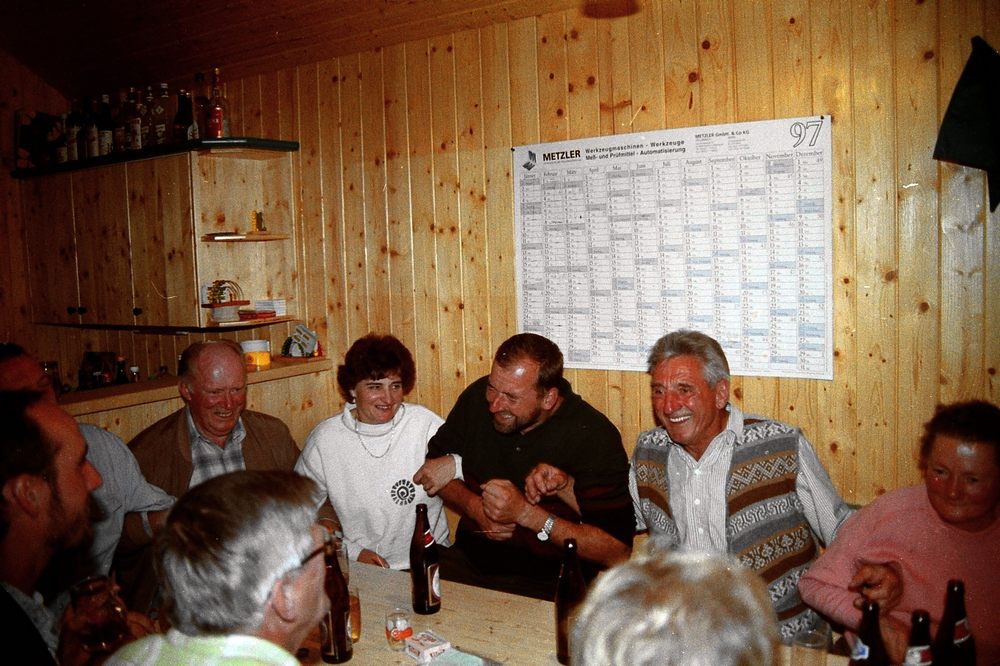 sais1994_00_406.jpg