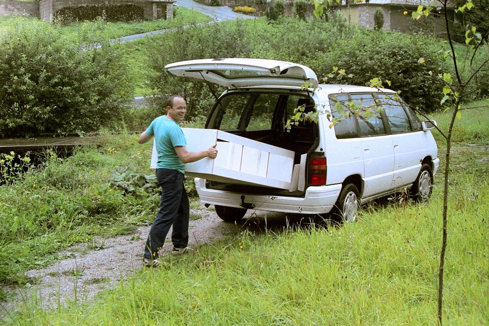 sais1994_00_476.jpg