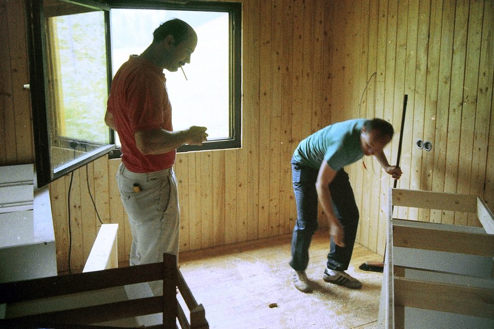 sais1994_00_480.jpg