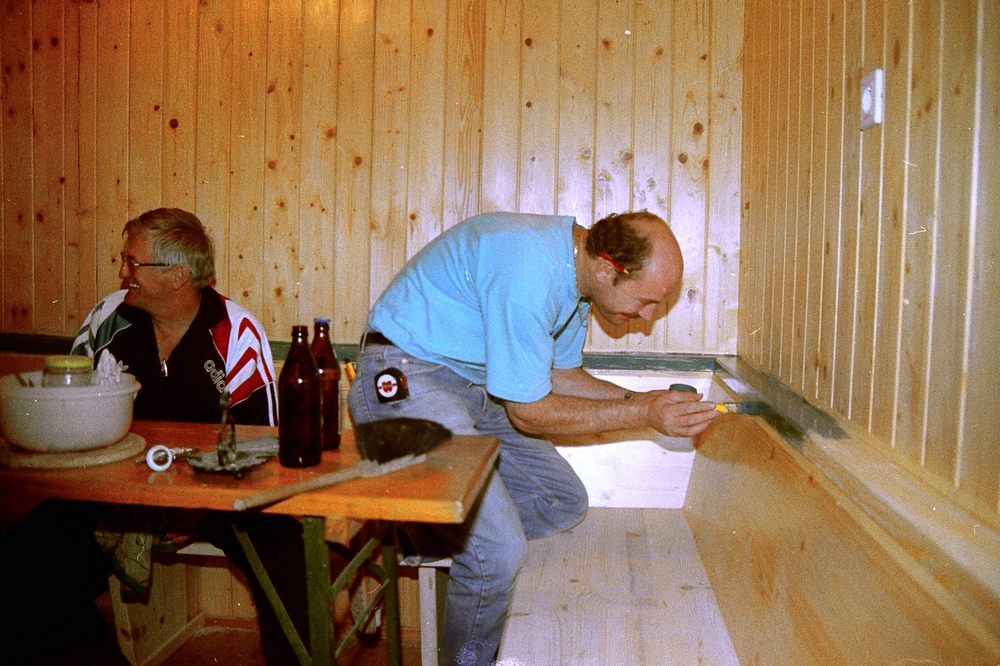 sais1994_00_500.jpg