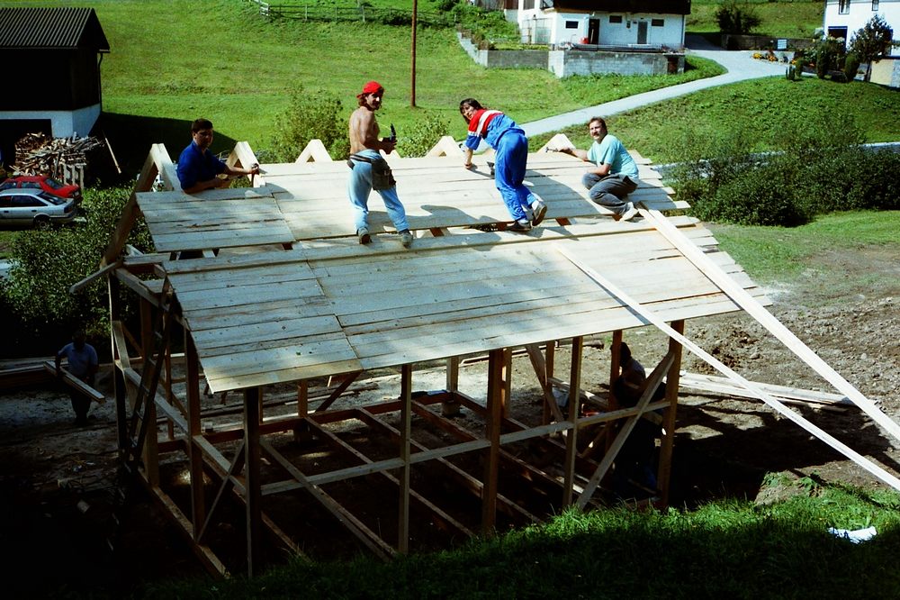 sais1994_00_548.jpg