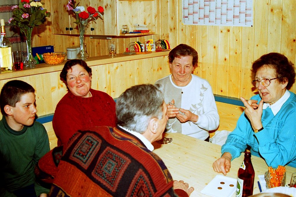 sais1994_00_698.jpg