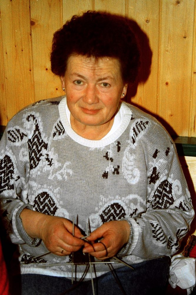 sais1994_00_702.jpg