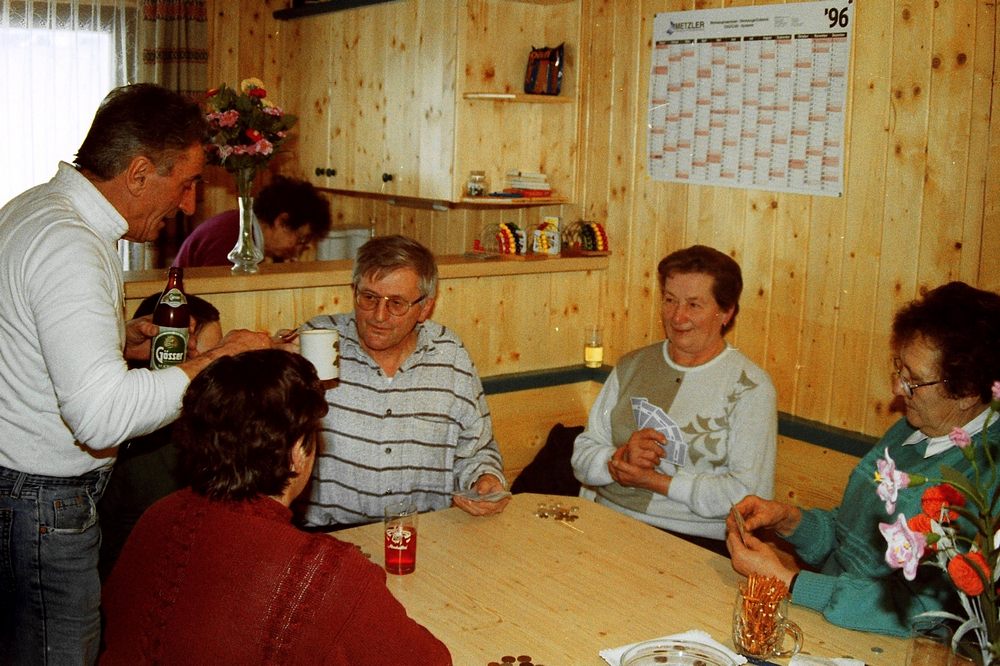 sais1994_00_712.jpg
