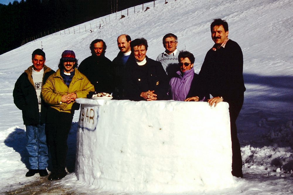 sais1994_00_720.jpg