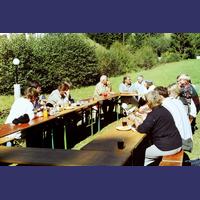 sais1994_00_396.jpg