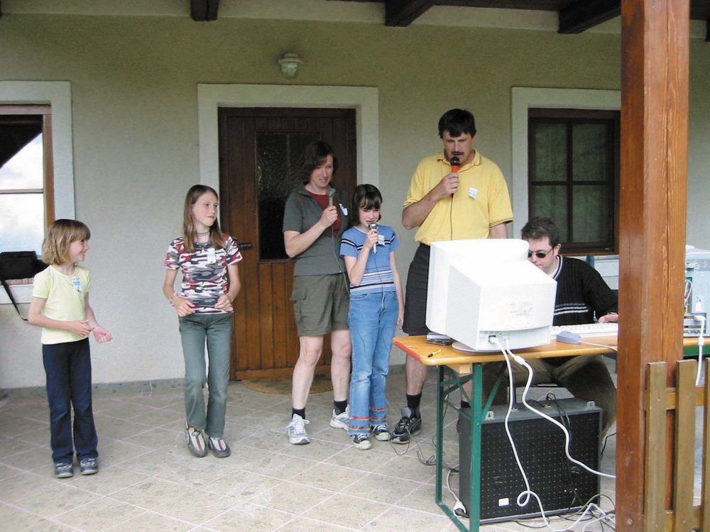 sais2001_02_118.jpg
