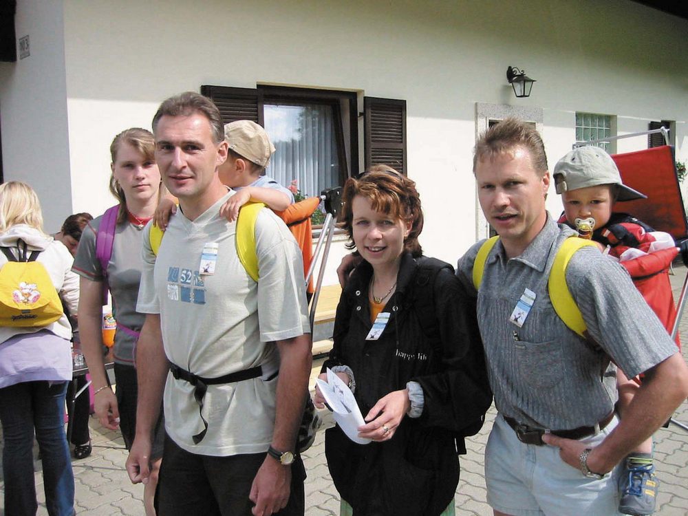 sais2001_02_172.jpg