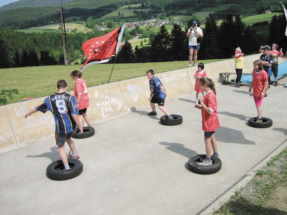 sais2001_02_40.jpg