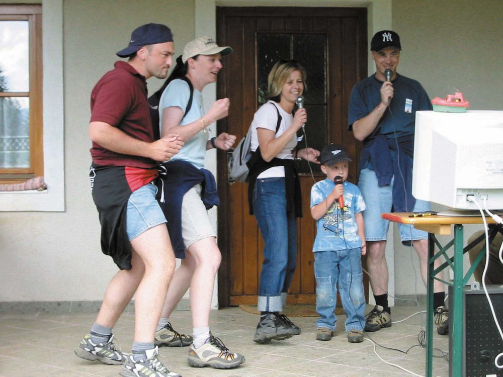 sais2001_02_98.jpg