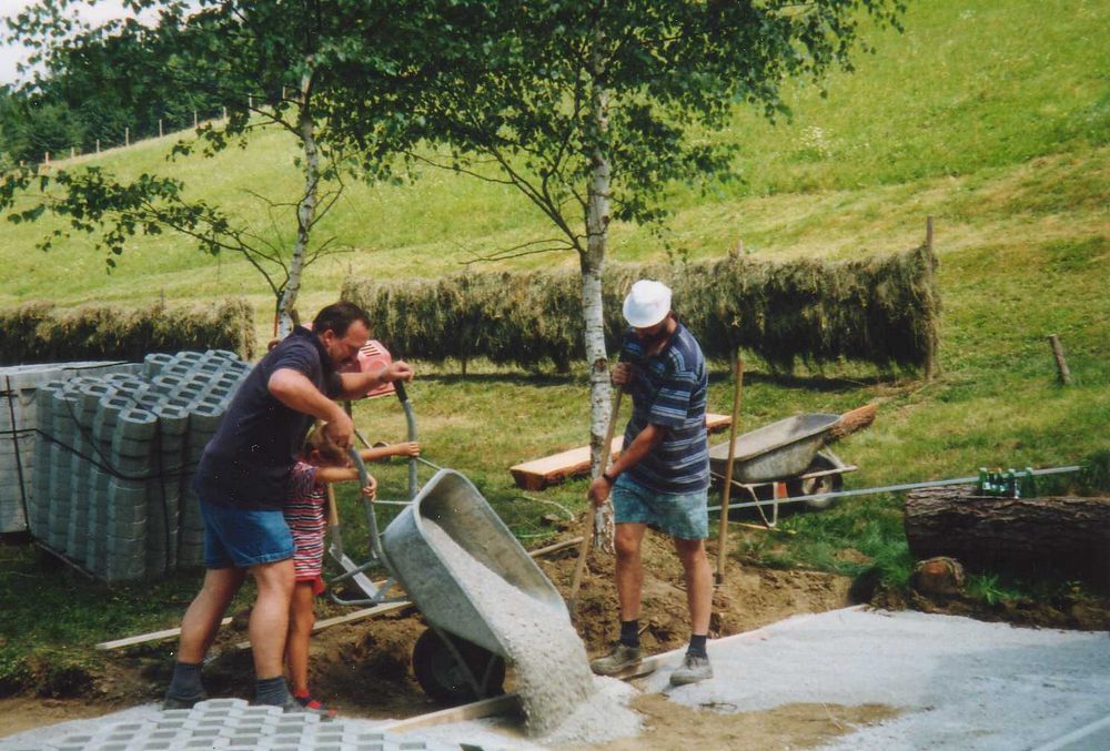 sais2001_02_224.jpg