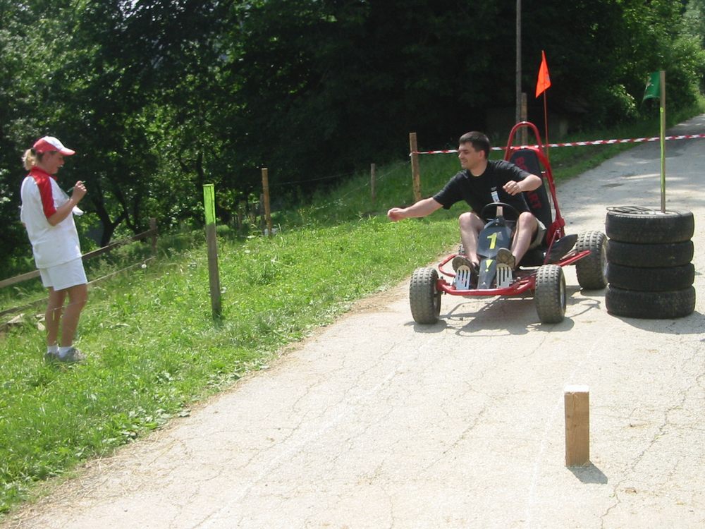 sais2002_03_116.jpg