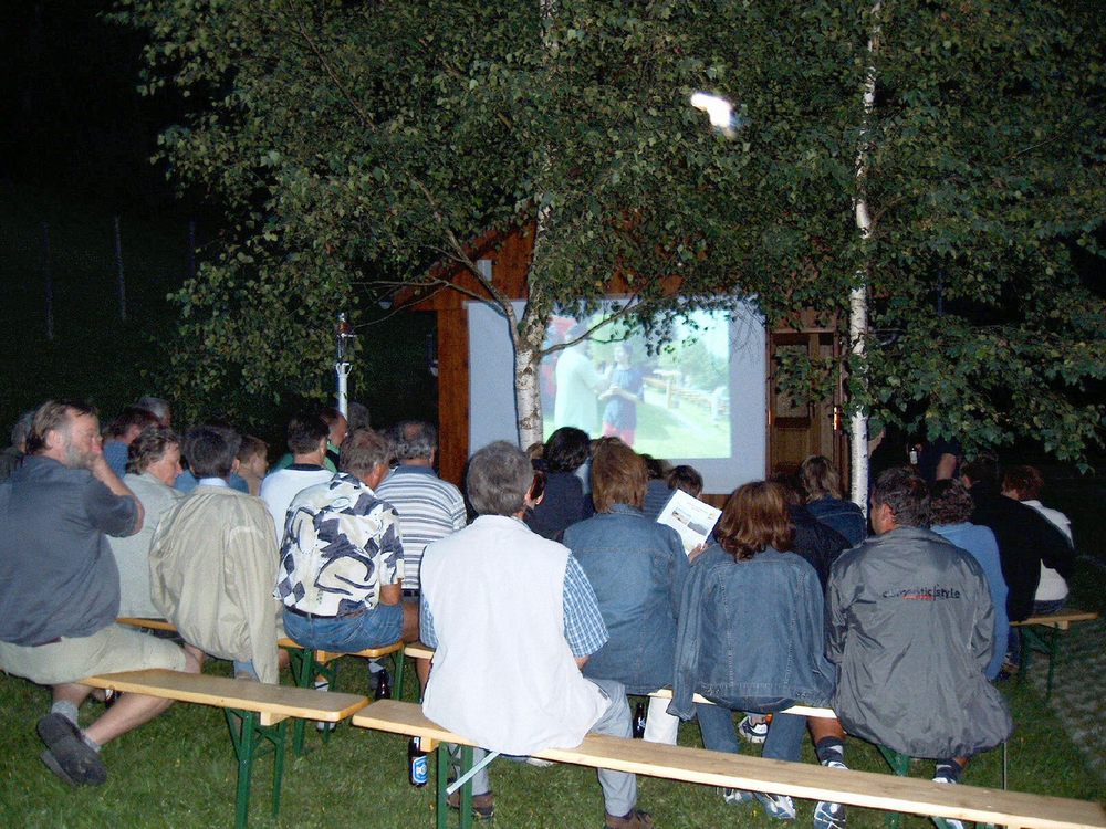 sais2002_03_250.jpg