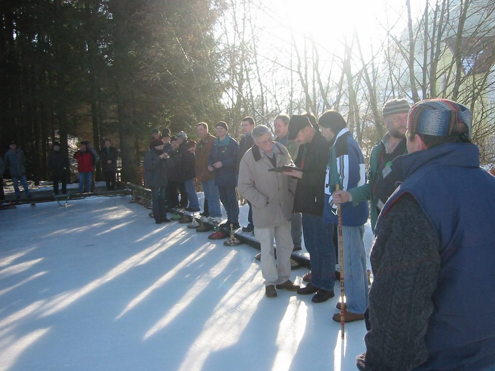 sais2002_03_456.jpg