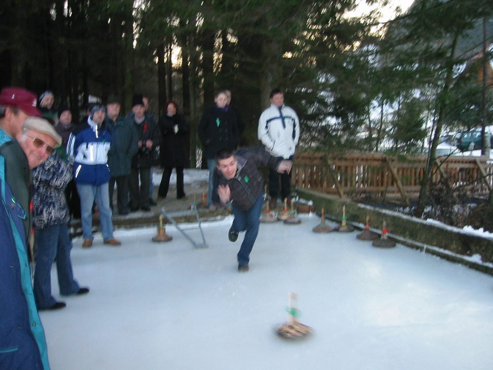 sais2002_03_466.jpg