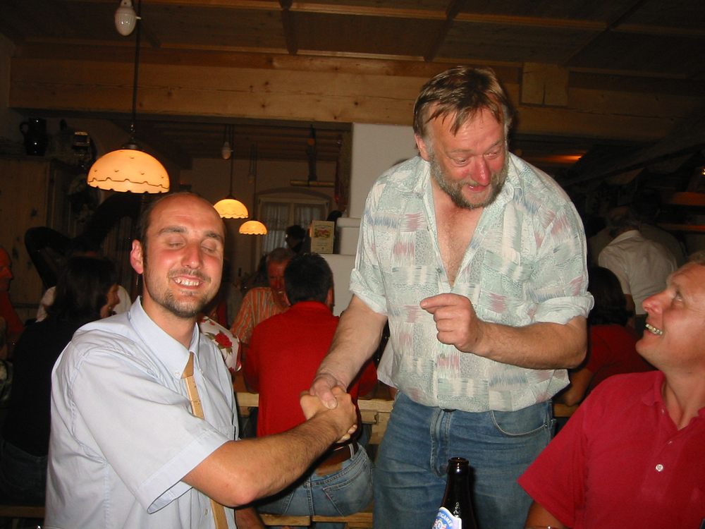 sais2002_03_500.jpg