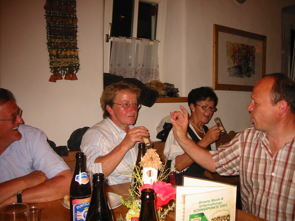 sais2002_03_506.jpg