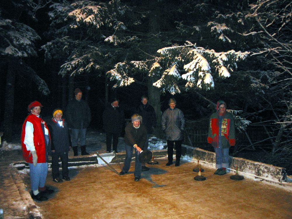 sais2003_04_34.jpg