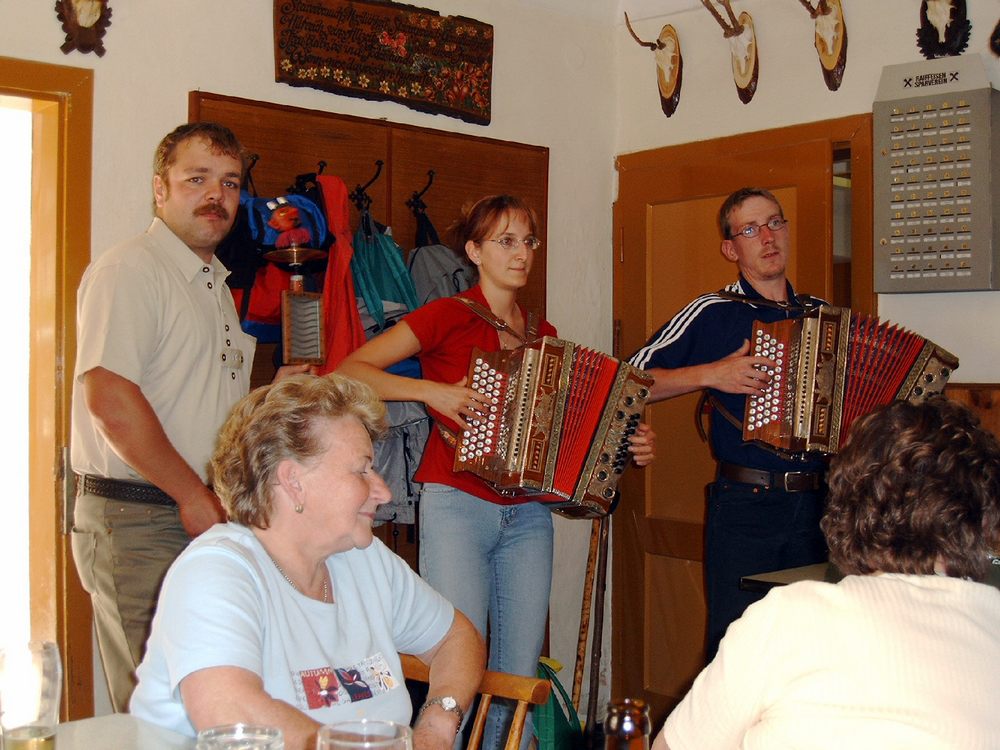 sais2003_04_116.jpg