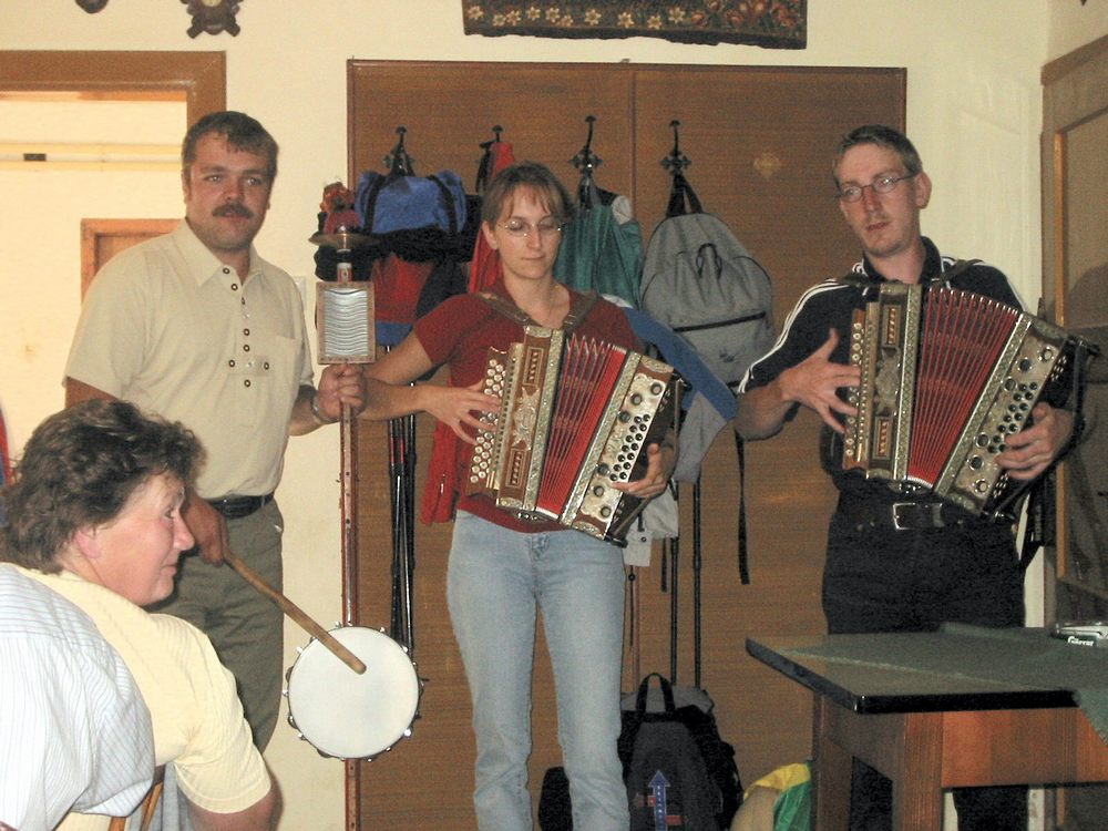 sais2003_04_52.jpg