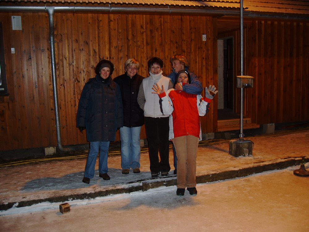 sais2003_04_172.jpg