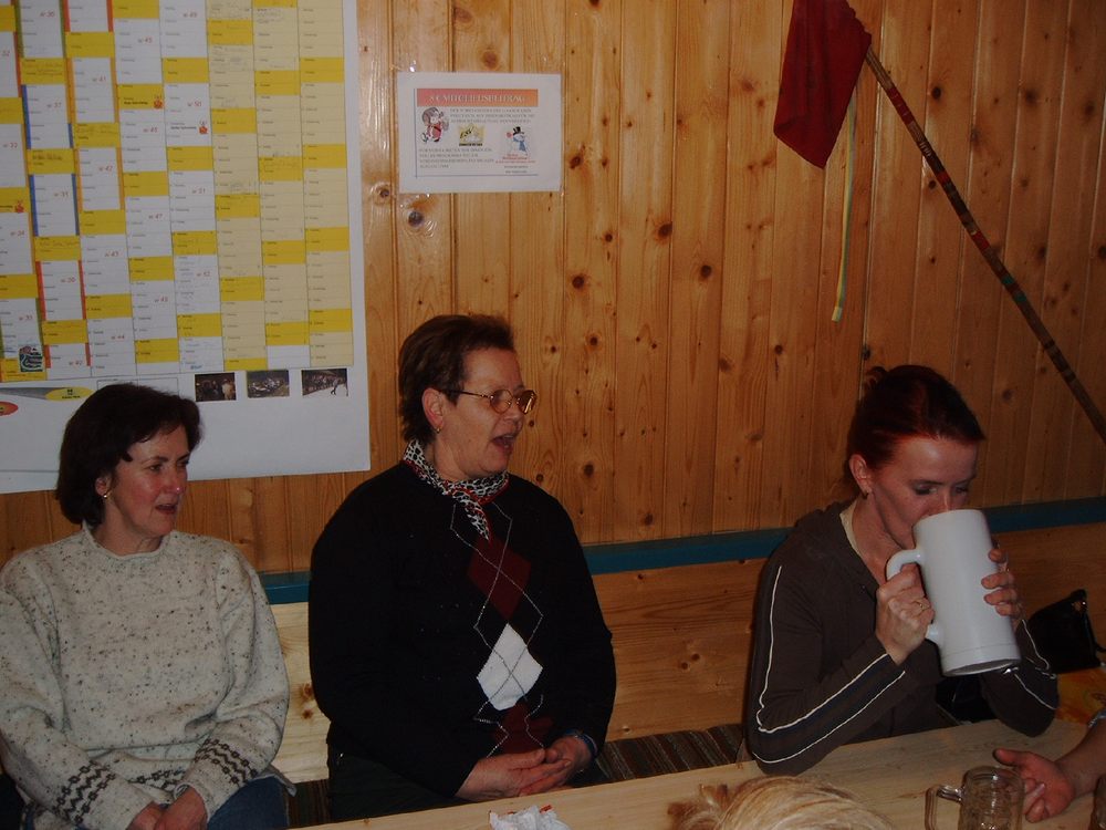 sais2003_04_200.jpg