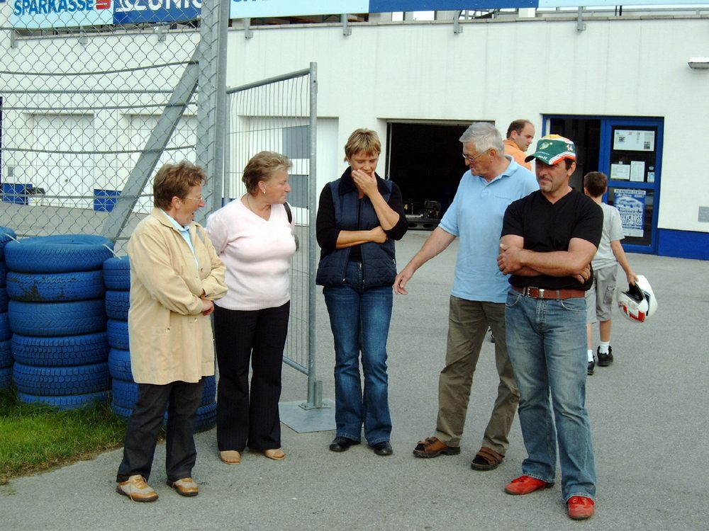 sais2003_04_202.jpg