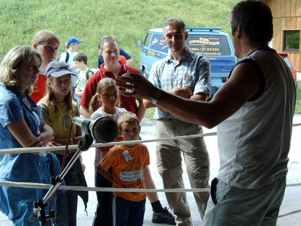 sais2004_05_150.jpg