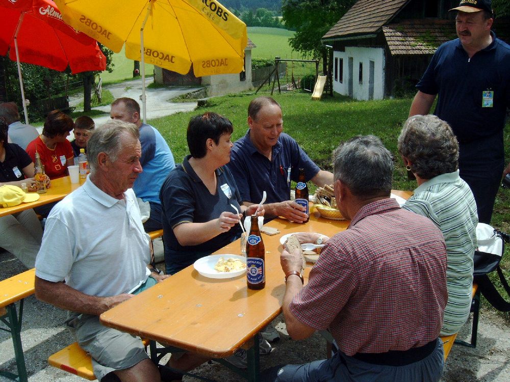 sais2004_05_180.jpg