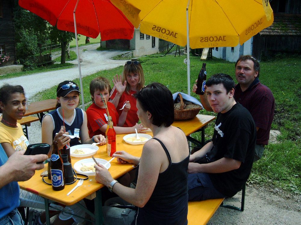 sais2004_05_190.jpg