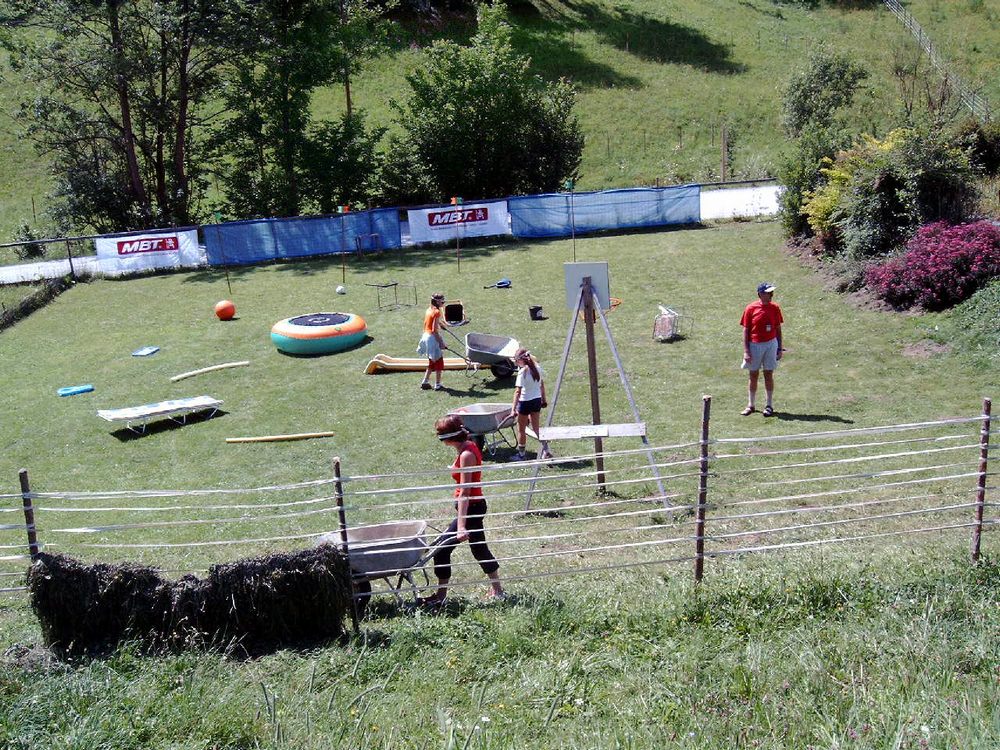 sais2004_05_236.jpg