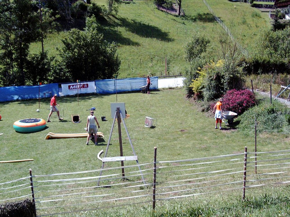sais2004_05_238.jpg