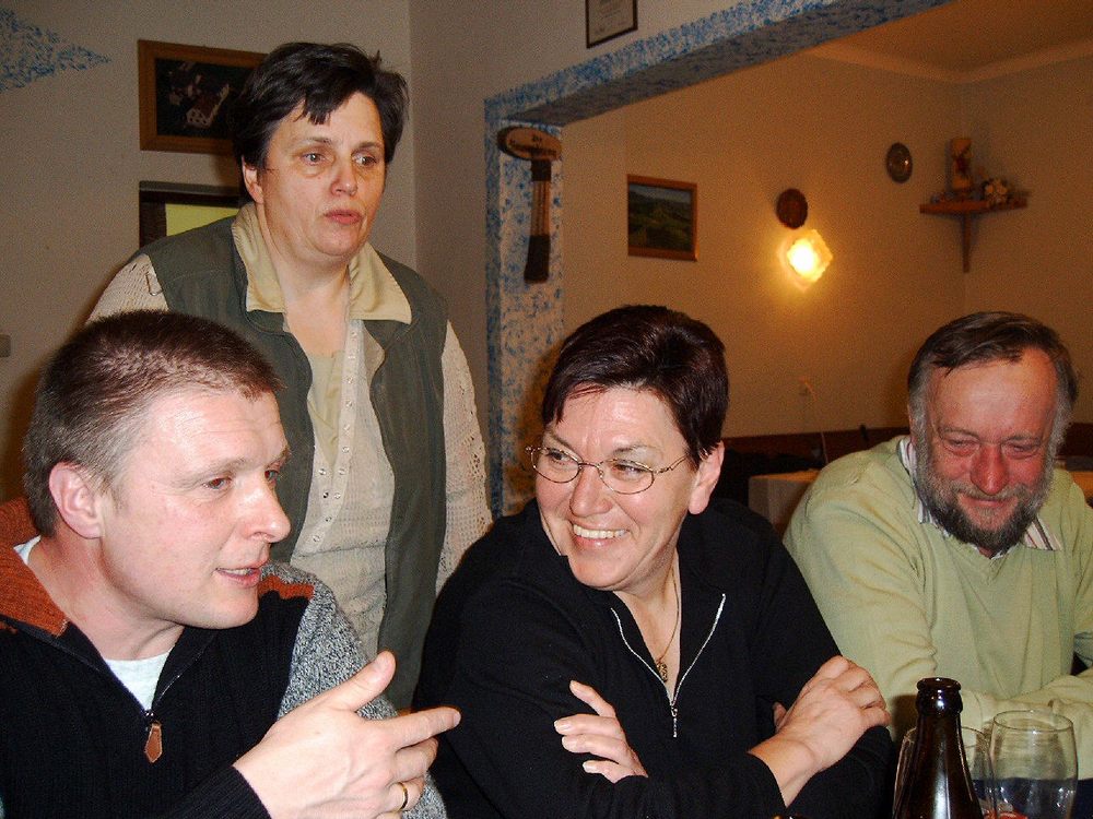 sais2004_05_340.jpg