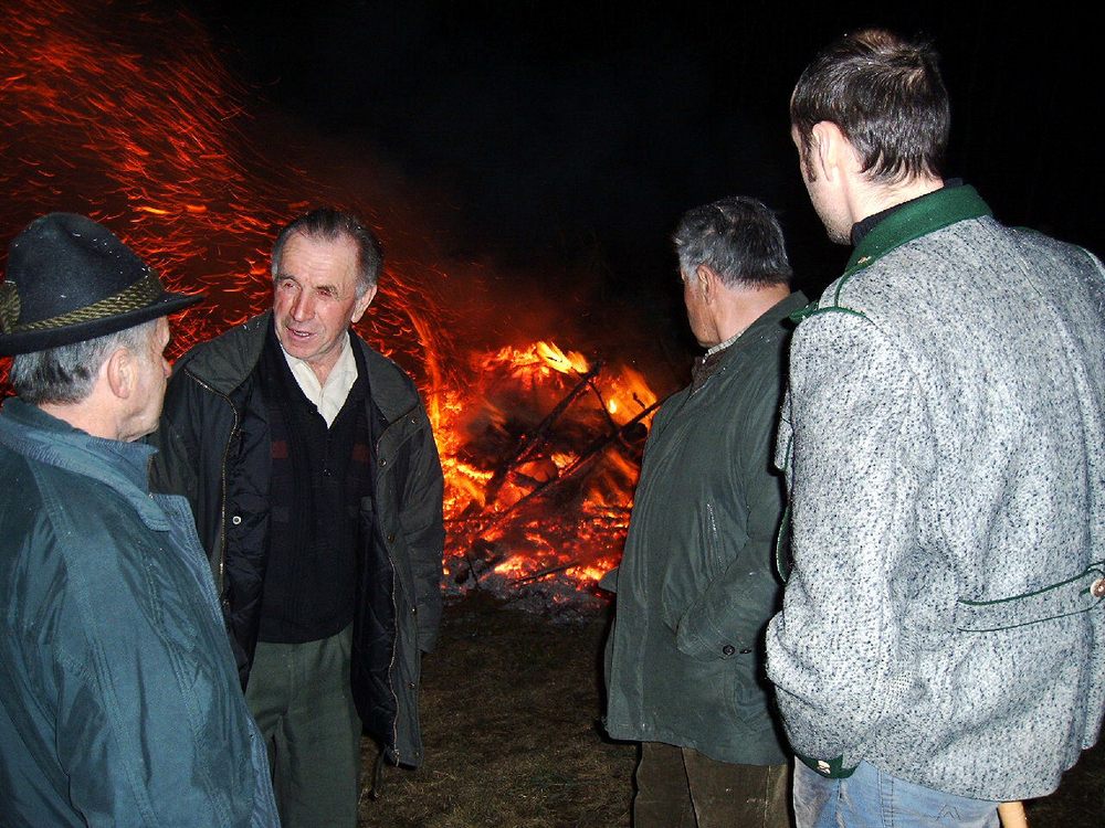 sais2004_05_400.jpg