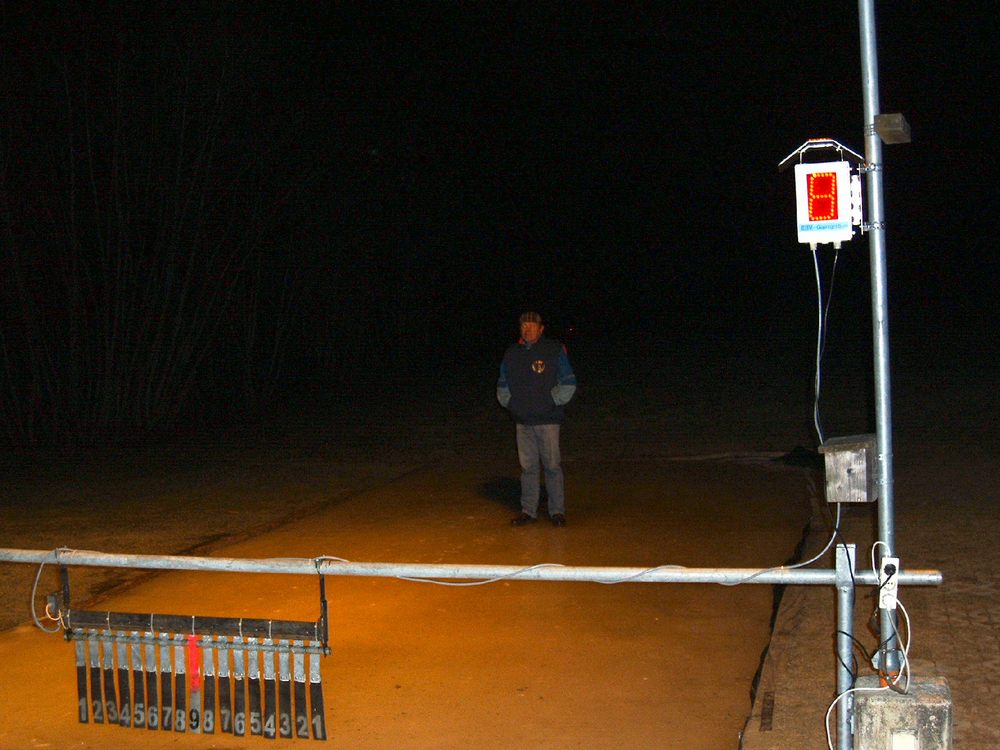 sais2004_05_716.jpg