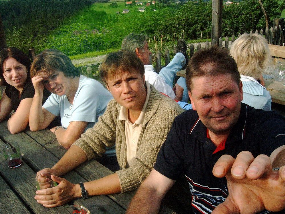 sais2004_05_858.jpg