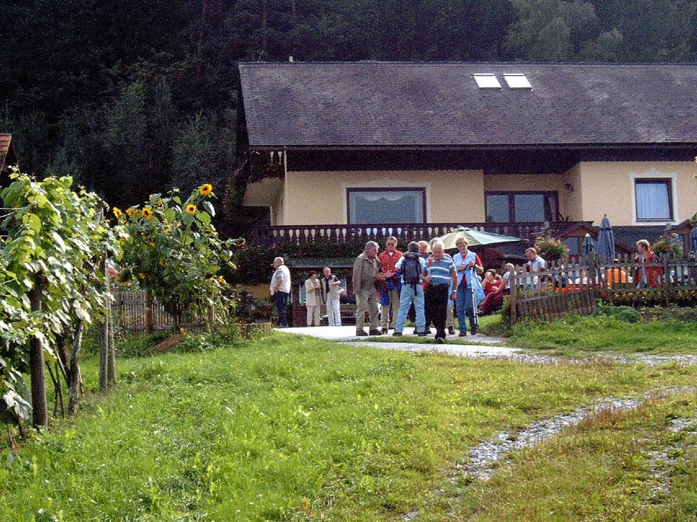 sais2004_05_864.jpg