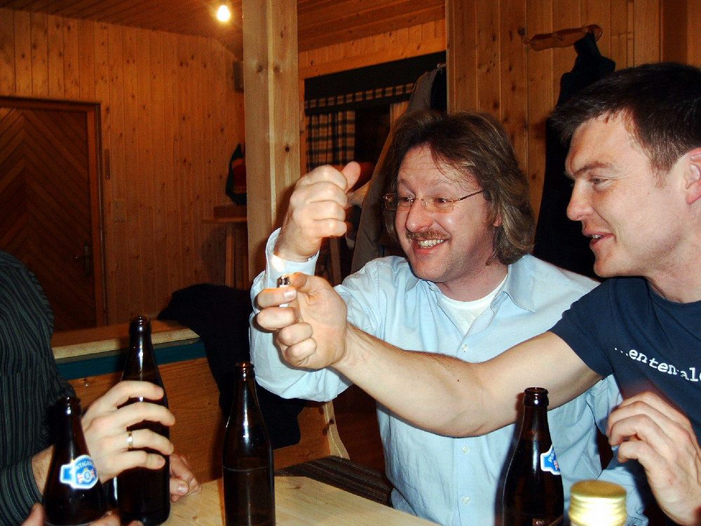 sais2005_06_300.jpg
