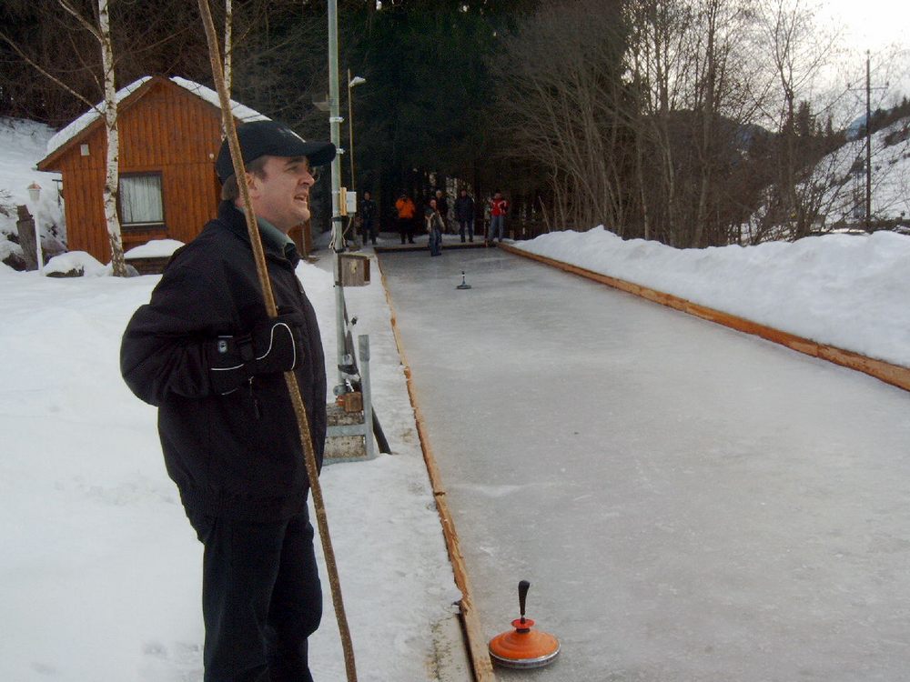sais2005_06_330.jpg