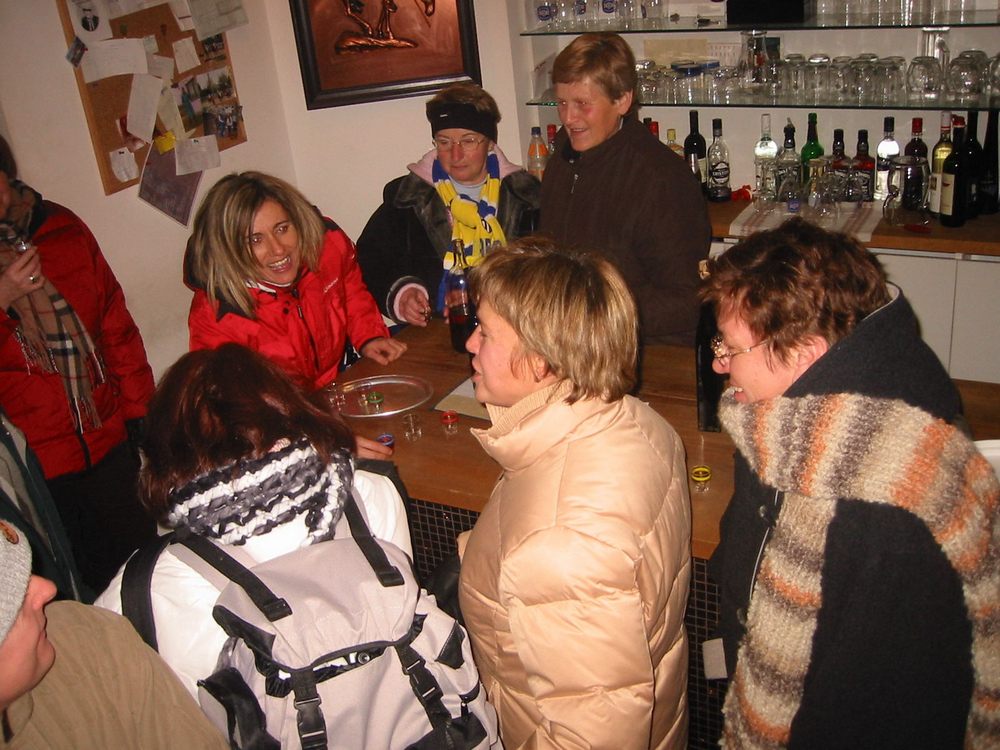 sais2005_06_450.jpg