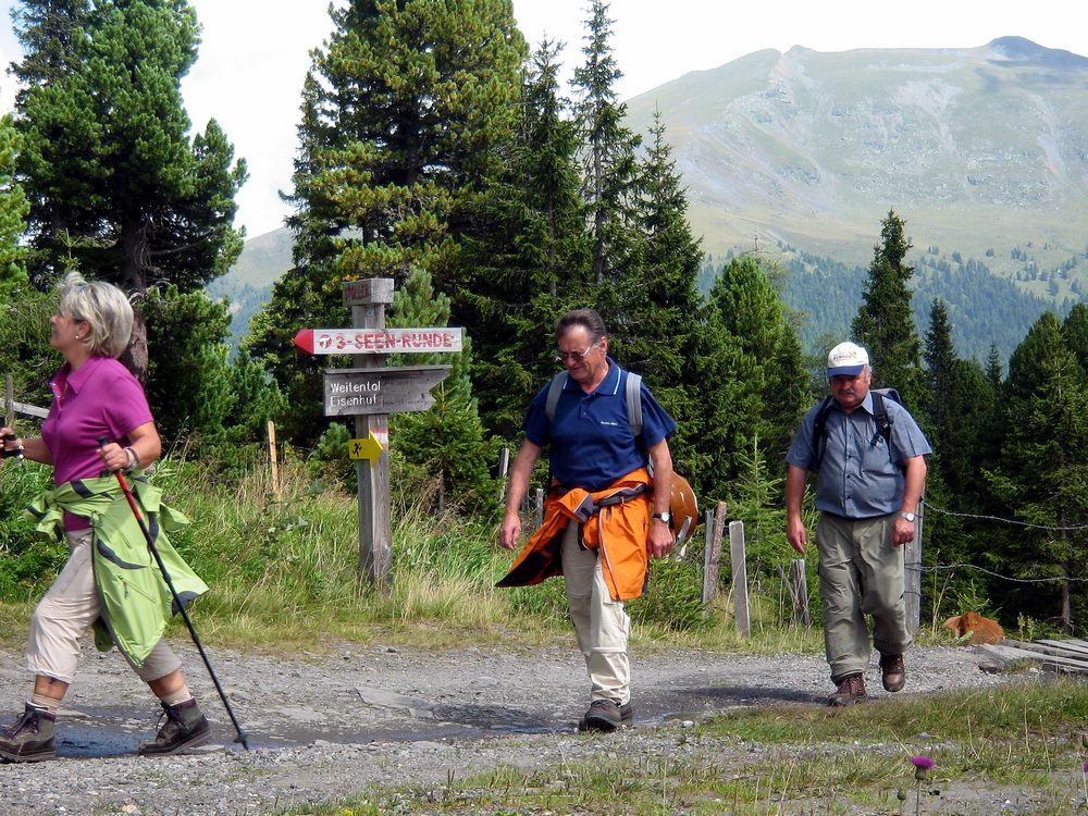 sais2005_06_624.jpg