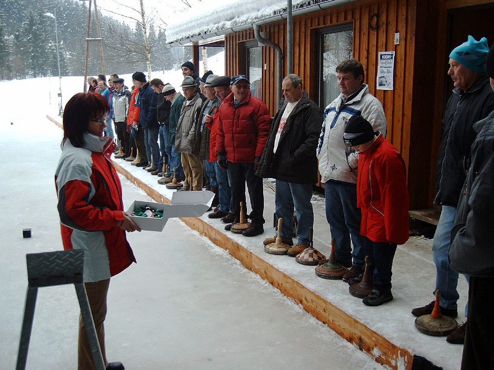 sais2005_06_738.jpg